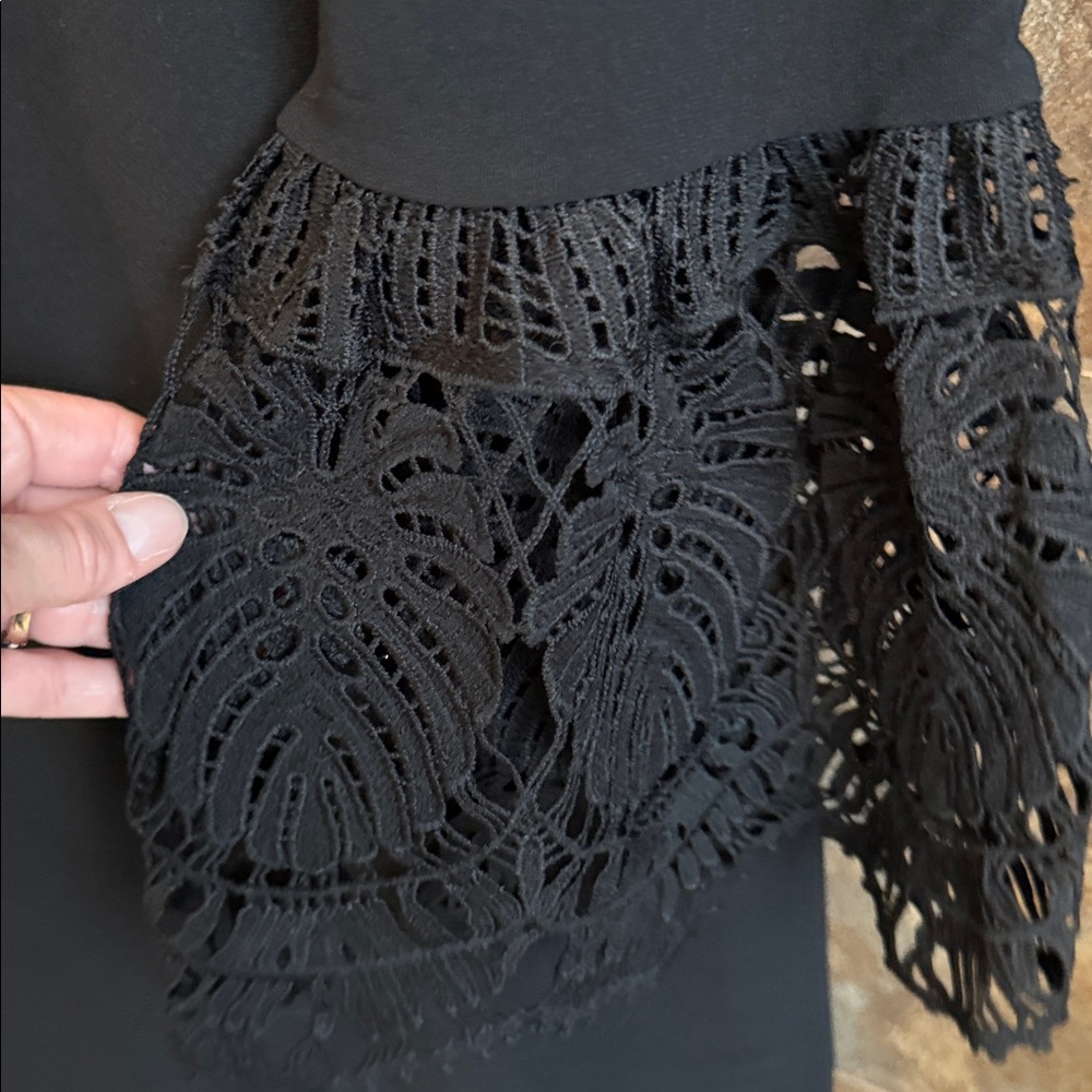 Boston Proper Travel Collection black statement bell lace sleeve dress NWT L - Picture 5 of 11